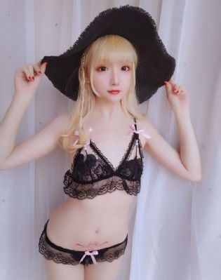 ass大乳艳照pics