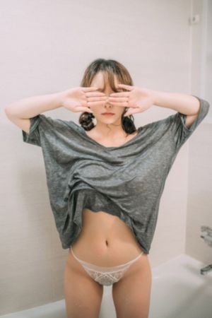 我的妹妹哪有这么可爱!