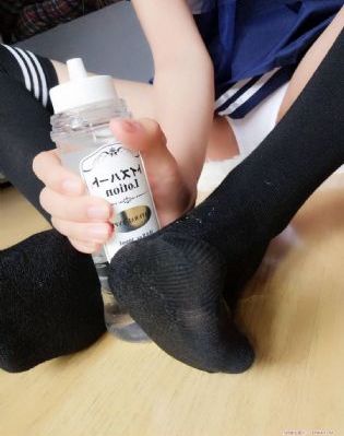 合租房娇妻呻吟h